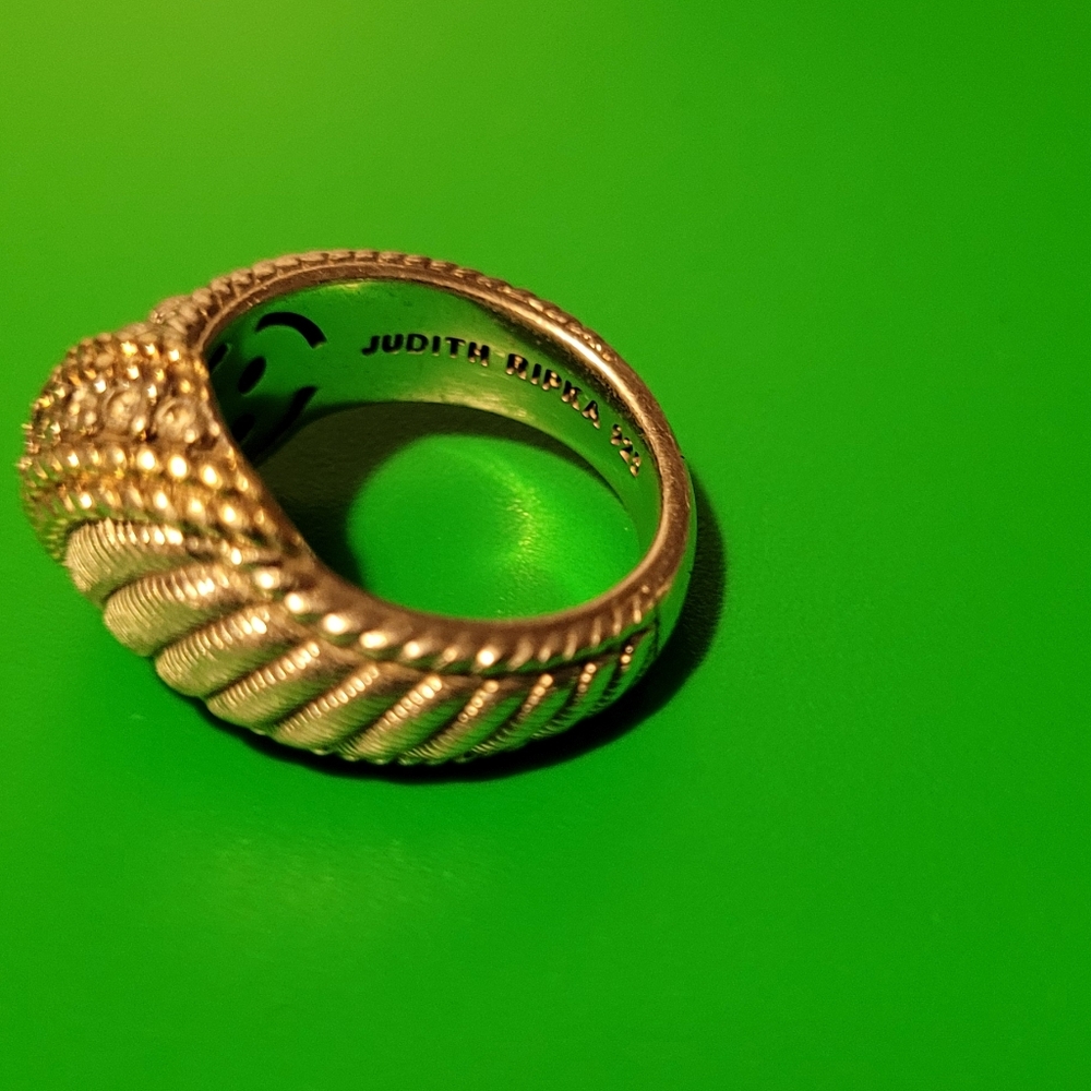 Sterling Silver Ring sz6